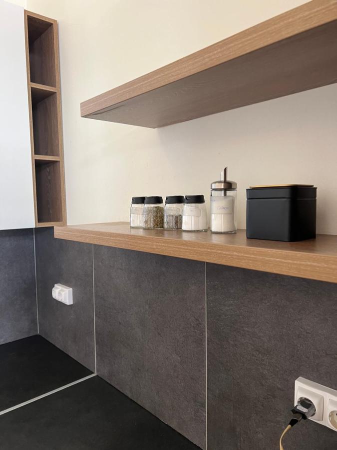 P9 By Small Home Boedapest Buitenkant foto