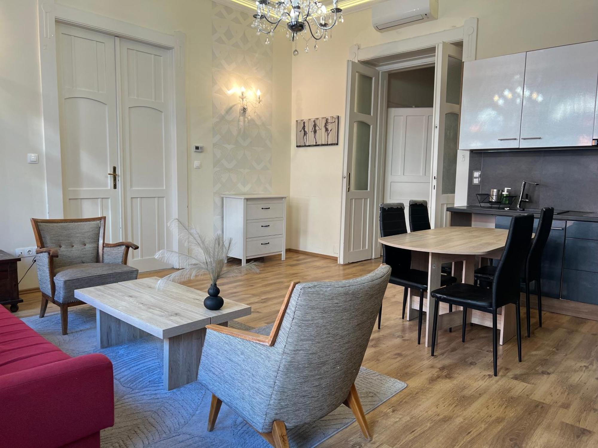 P9 By Small Home Boedapest Buitenkant foto